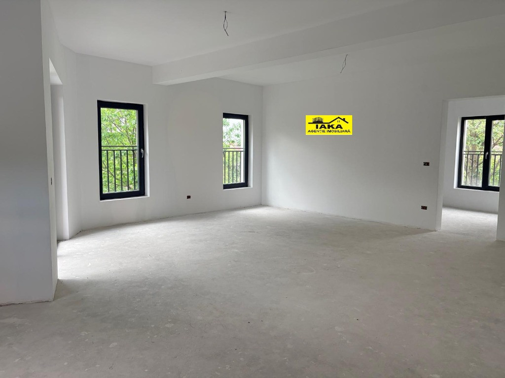 Zona Grivitei, bloc nou, 3 camere