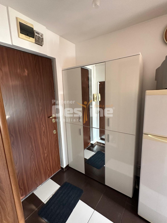Apartament 2 camere semidecomandat| Bulevardul Timișoara |