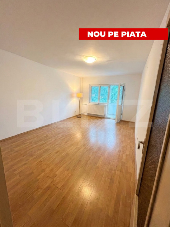 Apartament 2 camere decomandat, 65 mp, etaj 2/4, zona Tracto
