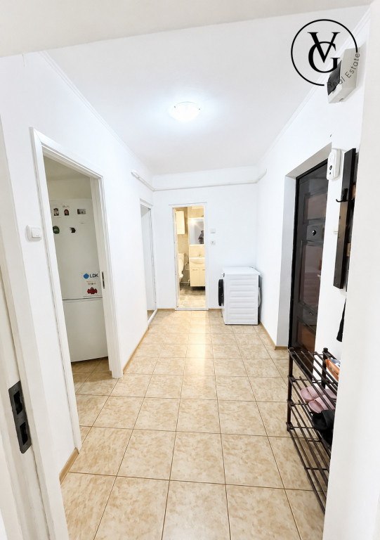 Apartament 2 camere modern-zona Faleza Nord-centrala proprie