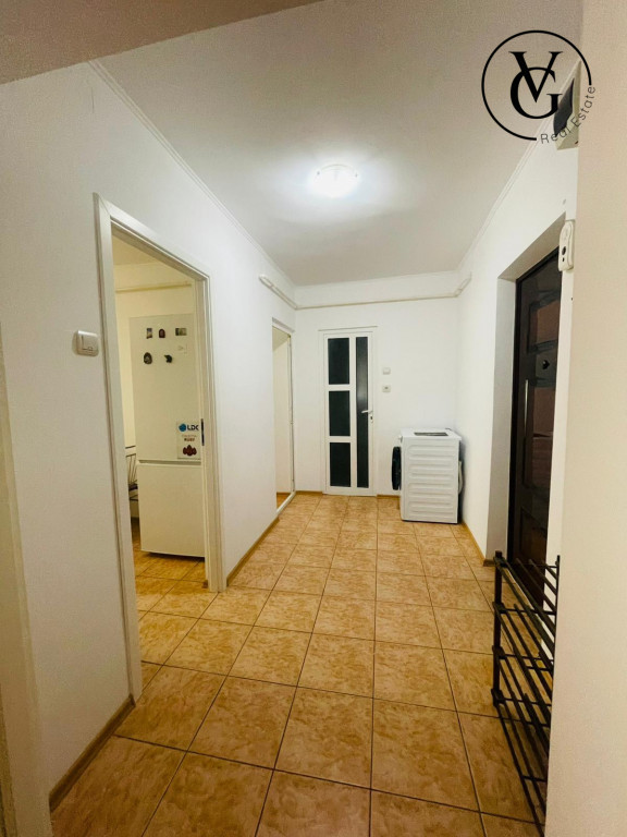 Apartament 2 camere modern-zona Faleza Nord-centrala proprie