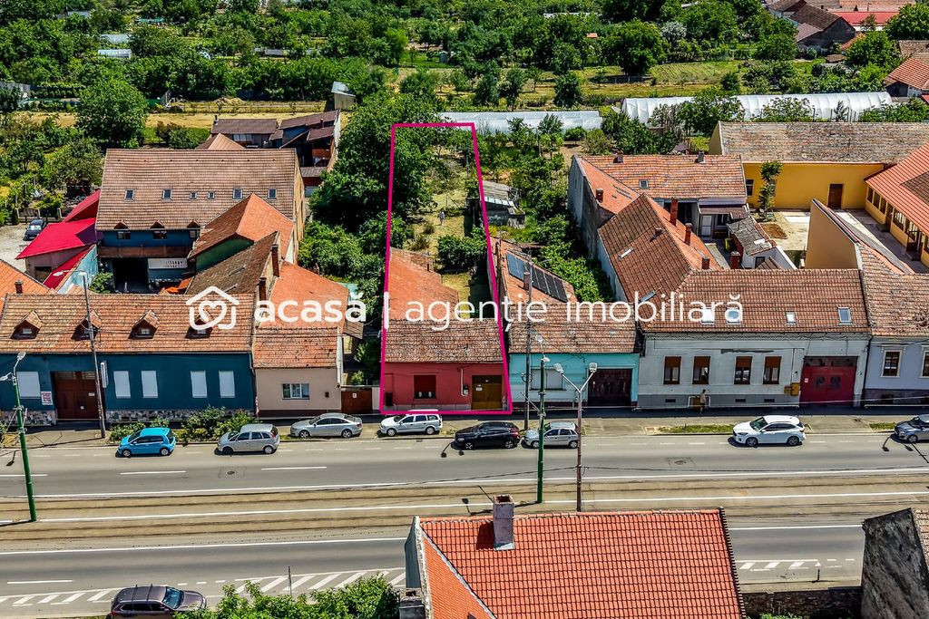 Casă solidă din cărămidă cu potențial EXCEPȚIONAL ...