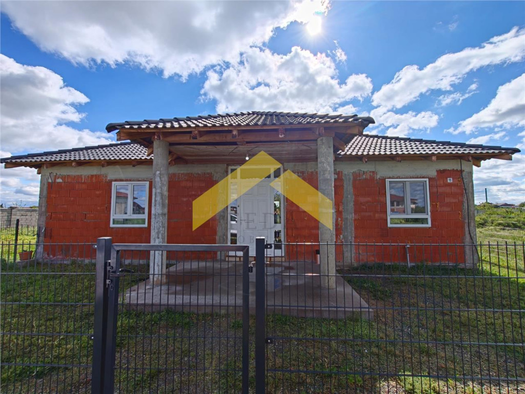 Casa la sol 5 camere de Vladimirescu