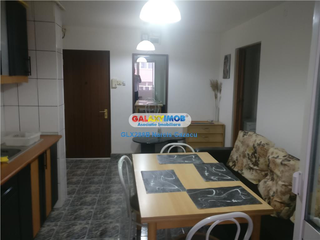 Apartament 2 camere zona Mosilor/suprafata 47mp/etaj 2