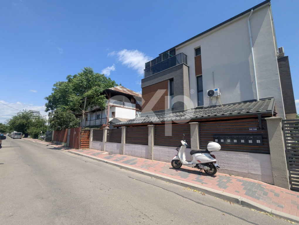 Casă P+1+Etaj retras | 165 mp utili | 3 dormitoare | Comple