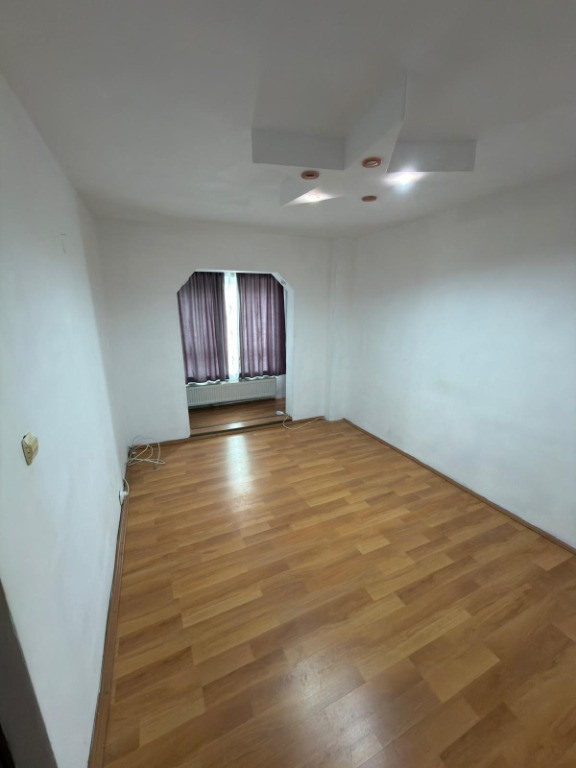 Apartament 3 camere Ramnicu Sarat Bulevardul 1 Decembrie