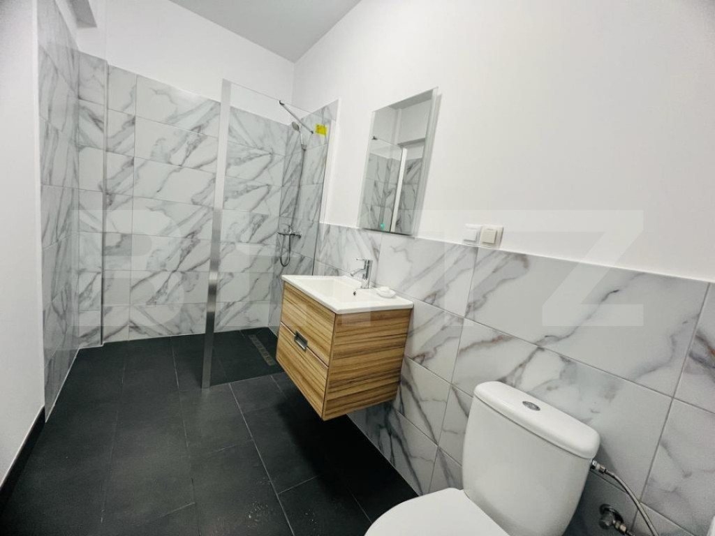 Apartament o camera, 37mp, parcare, zona Șesul de Sus