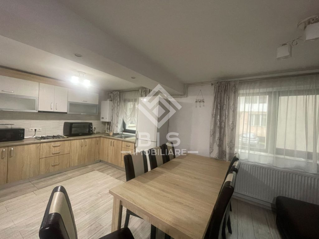 Apartament 5 camere | Calea Moldovei | Bloc Nou