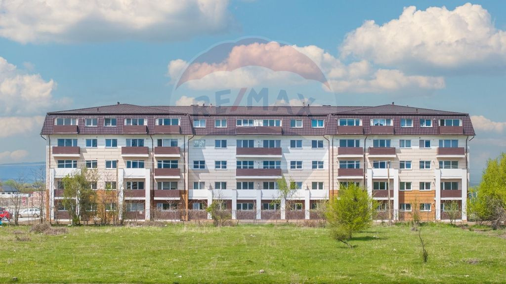 Apartament tip Studio cu balcon generos | 43 mp utili + 6,79