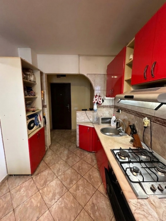 Apartament 4 camere decomandat de vânzare în Tomis Nord, C