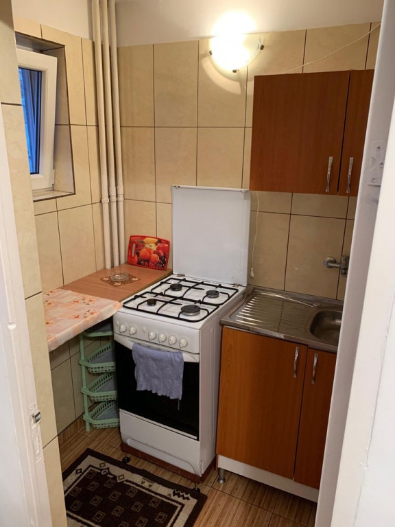 Berceni resita confort 3 parter