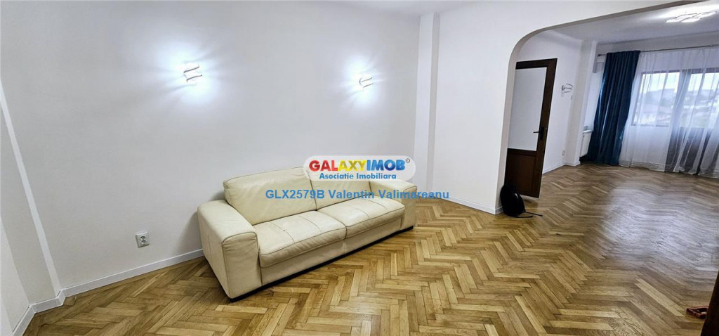 Apartament 3 Camere Muncii metrou DV 370