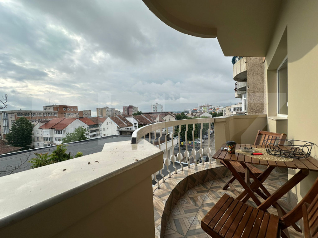 Apartament tip duplex cu 4 camere de închiriat | Zona Progr