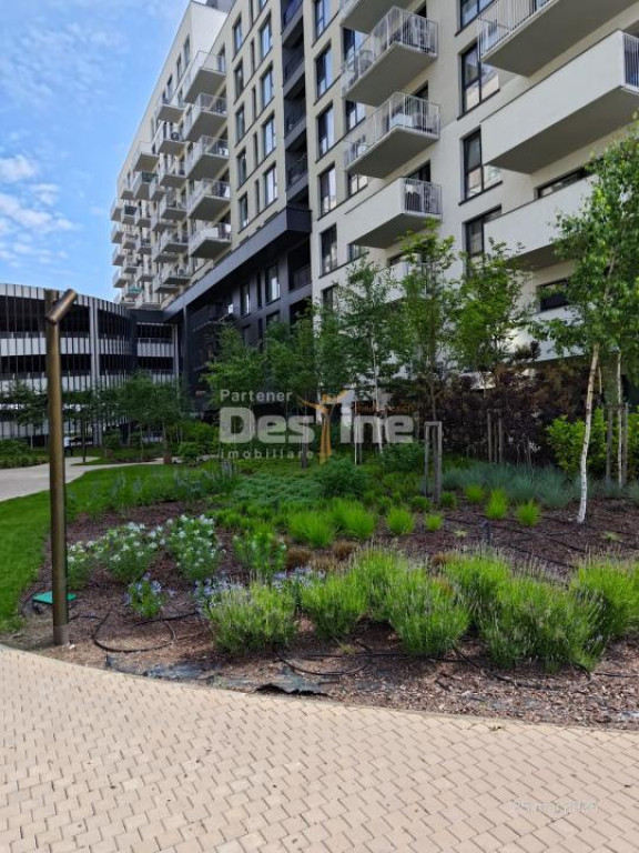 Apartament 3C 58 mp etaj intermediar + parcare Silk Distrikt