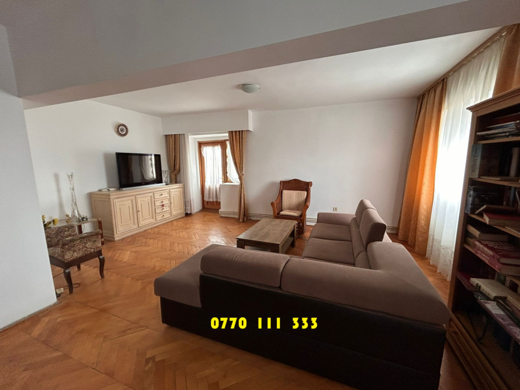 - Ap. 3 camere (transformat din 4) Dorobantilor, suprafata 1