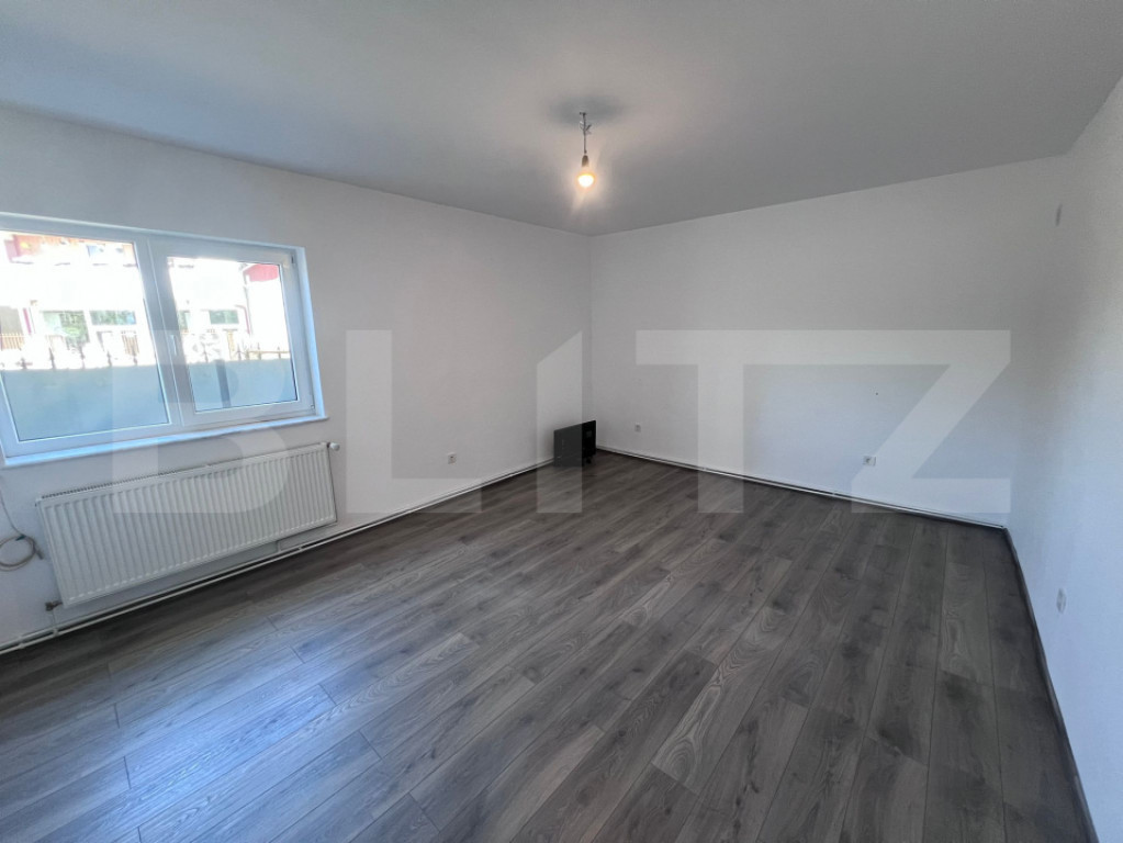 Casa de inchiriat, 5 camere, in zona strazii Oasului - Garaj