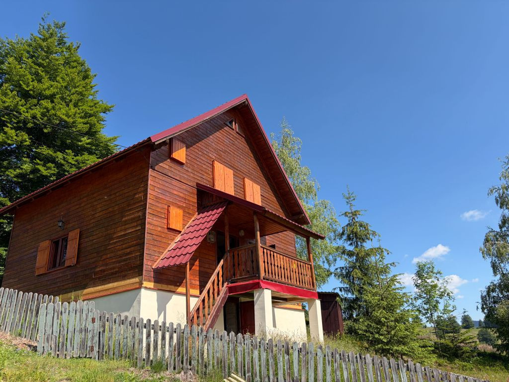 Cabană, 3 dormitoare, Arieseni, vedere panoramică. 75 0...