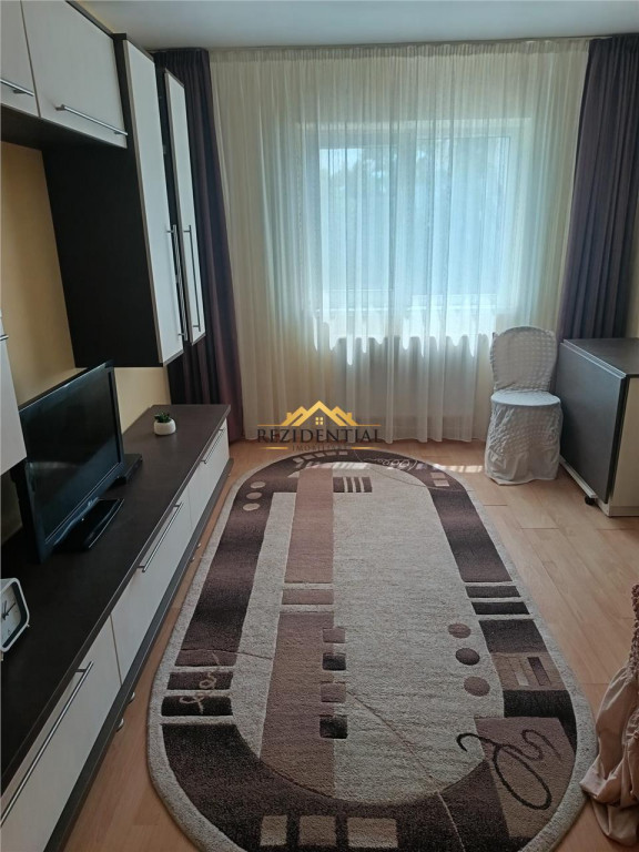 Apartament 2 camere la parter - Garaj inclus - Primăverii