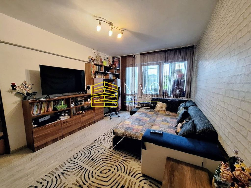 Apartament 3 camere – Tg. Mureș – Tudor – Str. Cut...