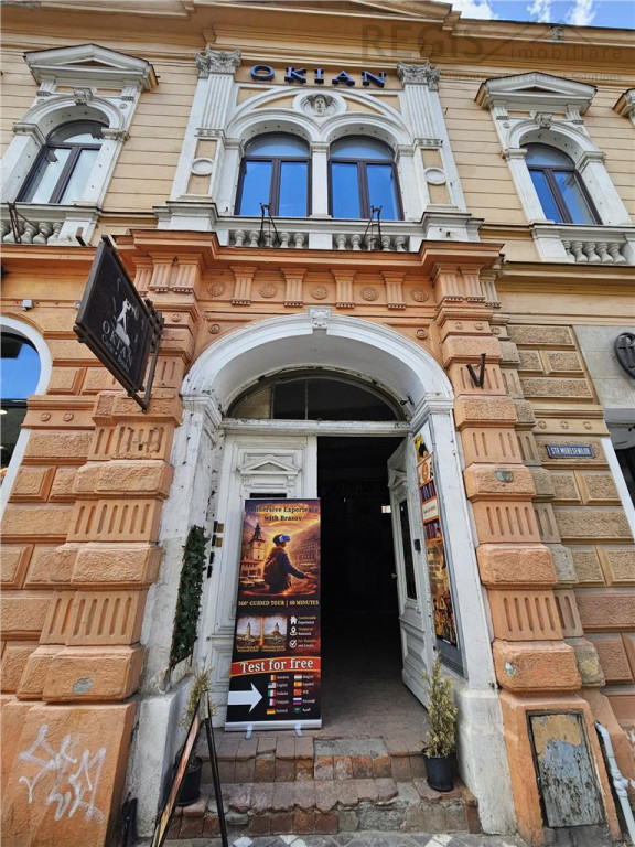 Spatiu comercial Piata Sfatului - Muresenilor