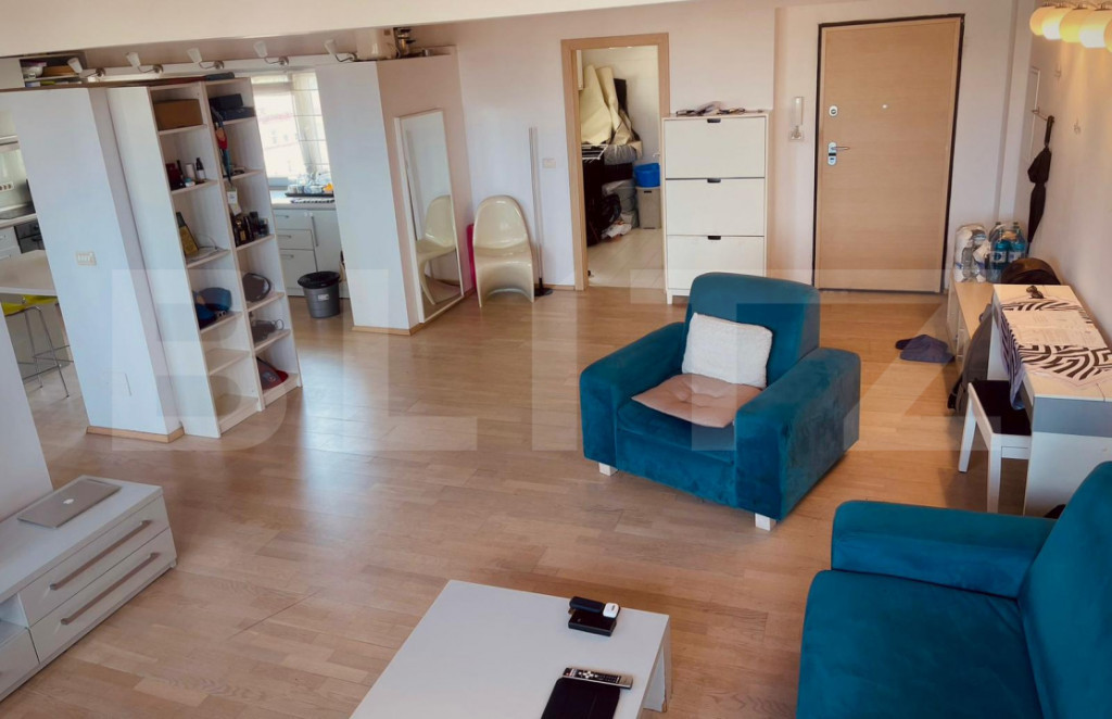 Apartament 4 camere, 136 mp, 2 locuri de parcare, zona Compl