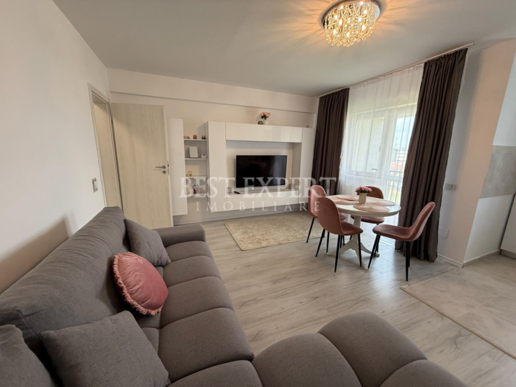 3 Camere de inchiriat cu Parcare inclusa | Disponibilitate i