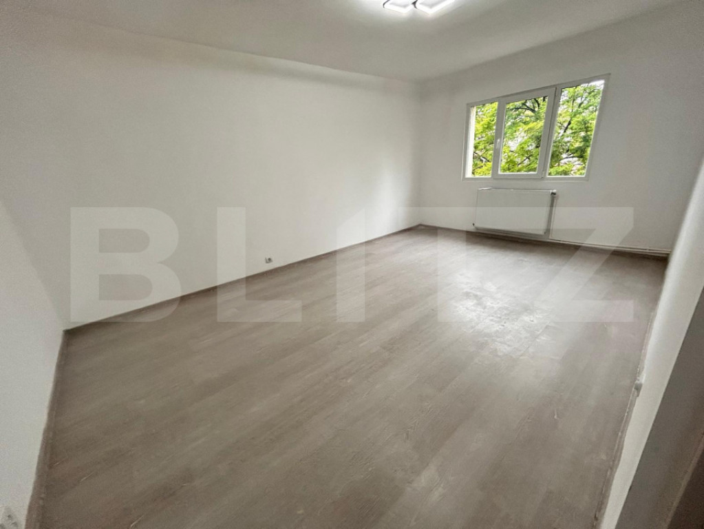 Apartament 2 camere, 32 mp, zona Nicolina