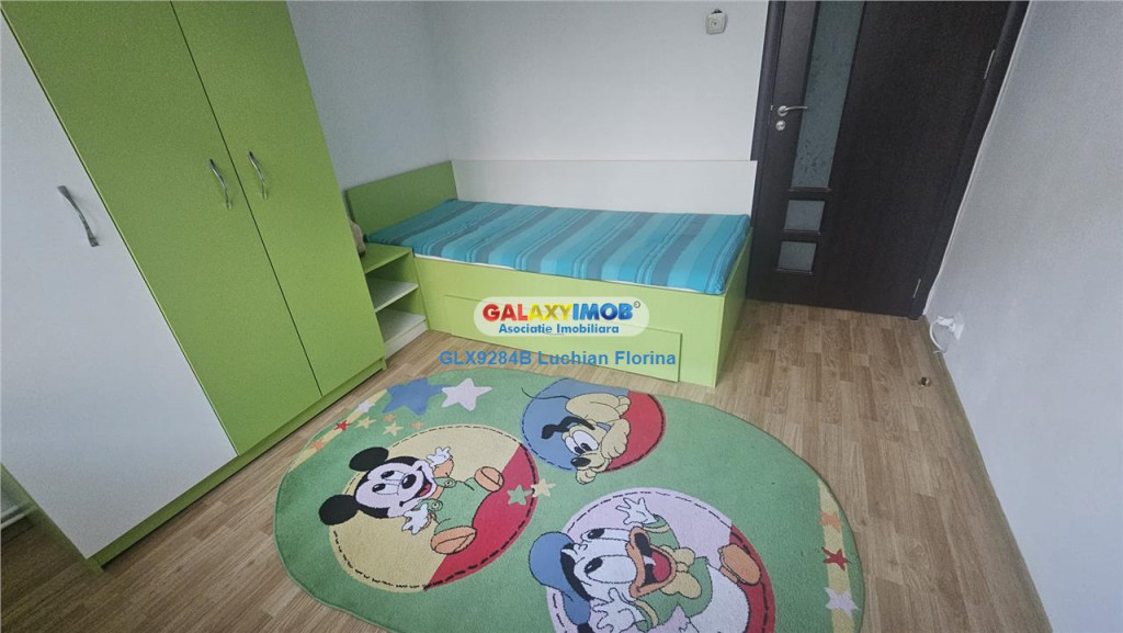 Apartament 3 camere, et.1, bloxa, parcare, centrala proprie
