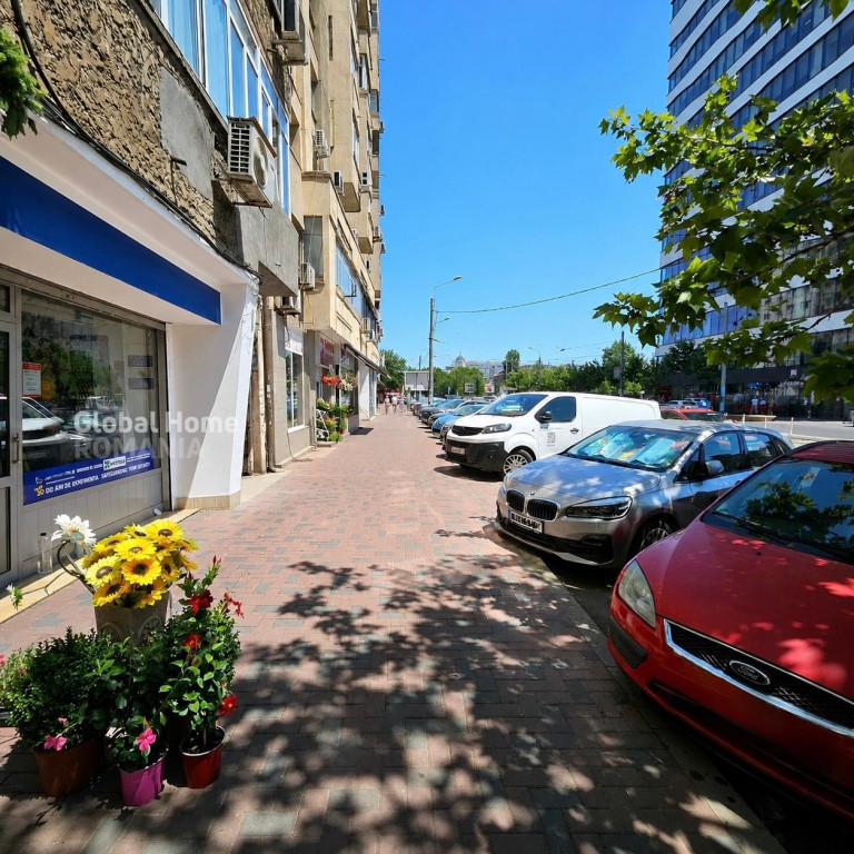 Calea Călărașilor ● Spațiu Comercial ● Vitrină Stra