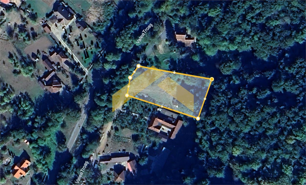 Teren intravilan 2.635 mp Savarsin ideal casa sau investitie