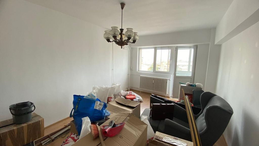 4 camere Decomandat | Piața Romană | 95 mp | Negociabil