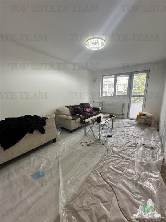 Apartament de 3 camere, decomandat, renovat complet ,Drumul