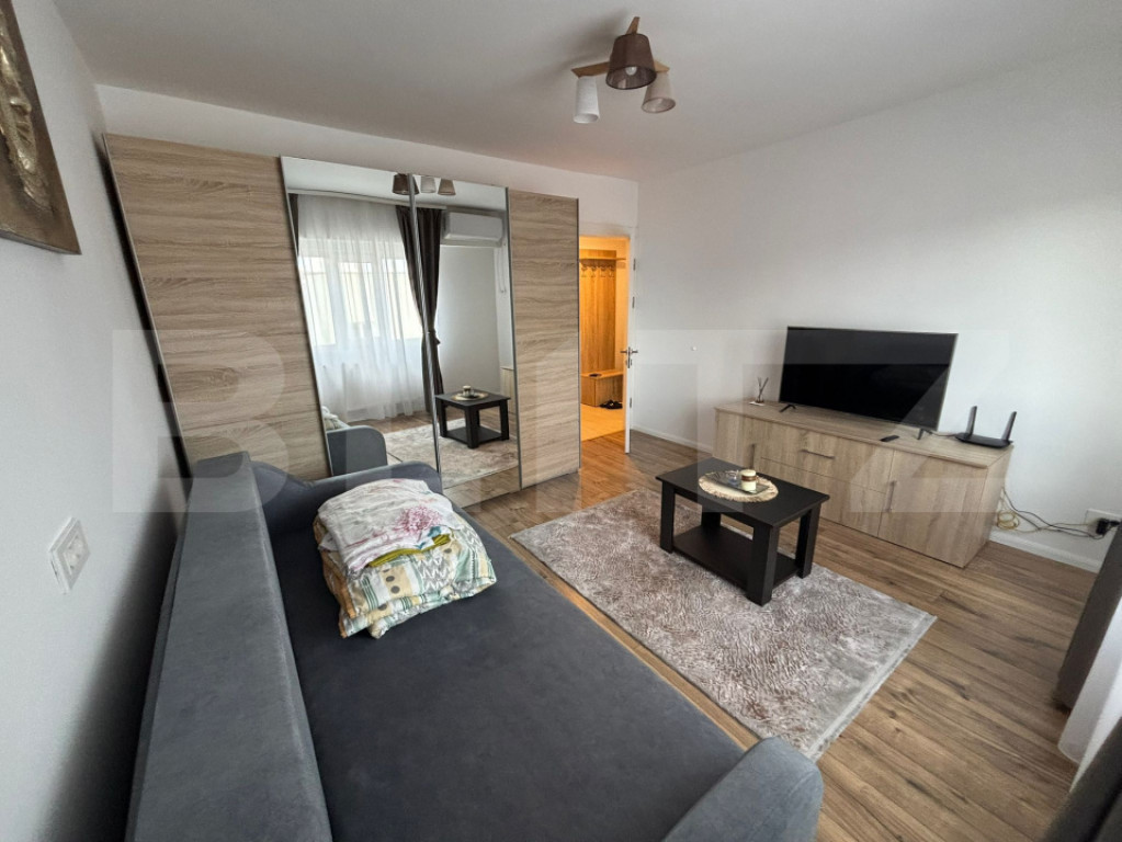 Apartament cu o camera, modern de inchiriat, zona Rogerius,