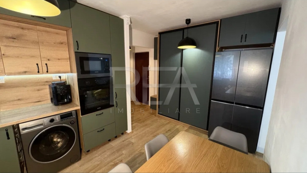 Apartament 3 camere de vânzare | Piața Sudului – Emil Ra