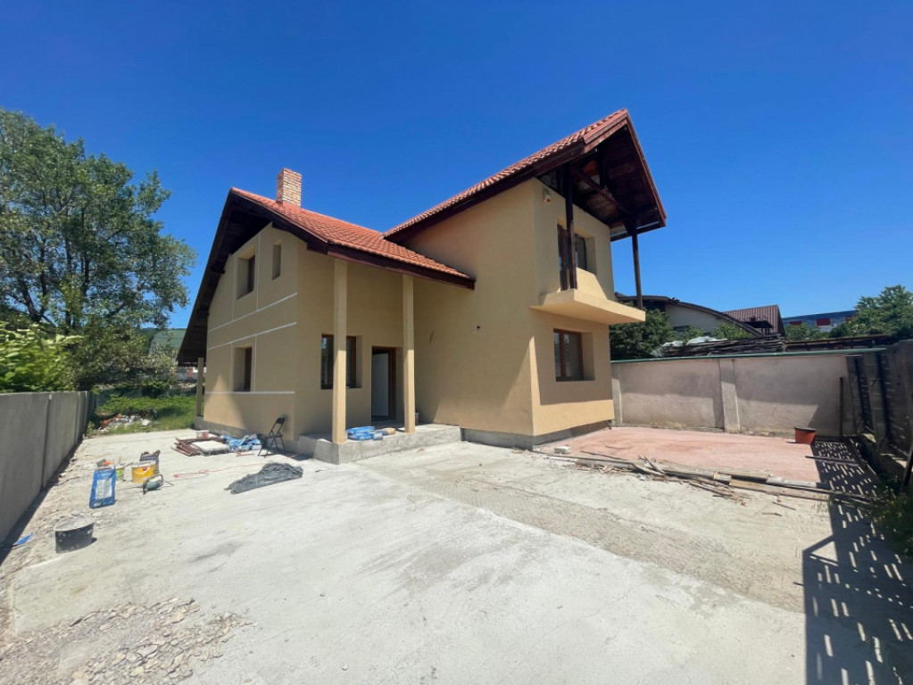 Casă nouă P+1, teren 600 mp, compartimentare excelentă, B
