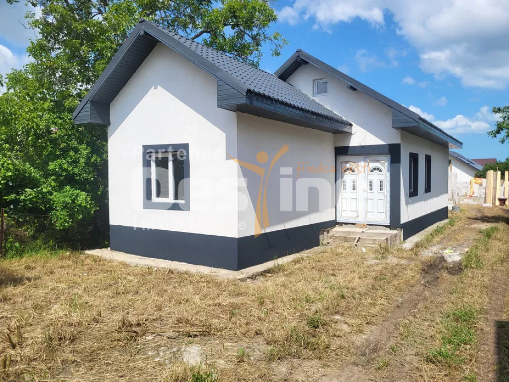 CASĂ NOUĂ DE VÂNZARE ÎN LUMINA – ZONĂ ULTRACENTRALĂ