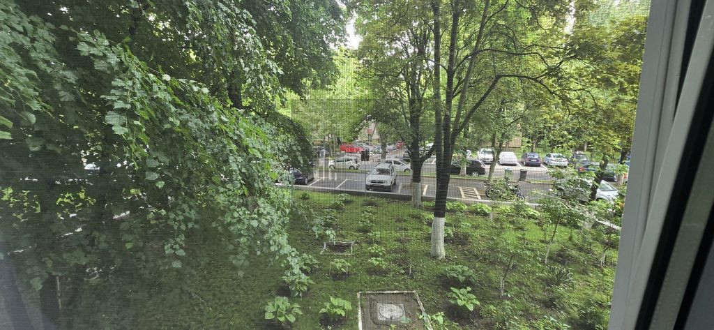 2 camere decomandat /etaj 1 zona Brancoveanu/centrala