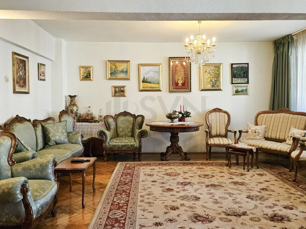 Apartament 4 camere I Decebal