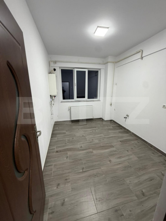 Apartament cu destinatii multiplie 2 camere, 31 mp, zona Bur