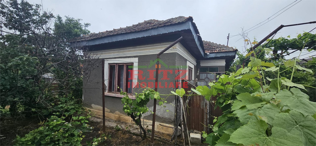 Casa si teren,strada Craiovei!!!