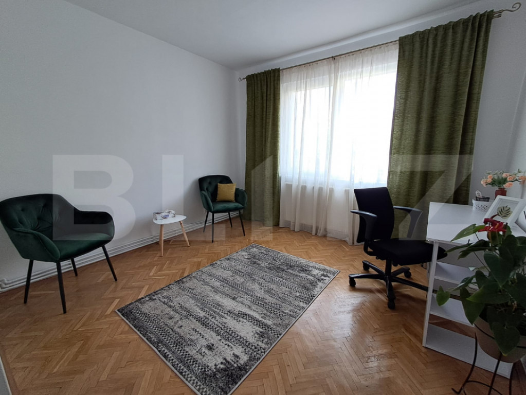 Cameră cabinet profesional de închiriat, 45 mp – etaj 1,