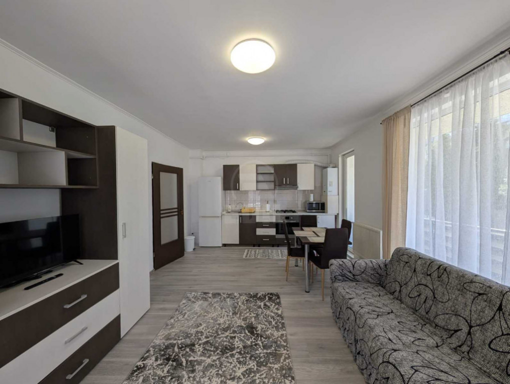 Inchiriere Apartament 2 camere decomandat, 56 mp, EROILOR