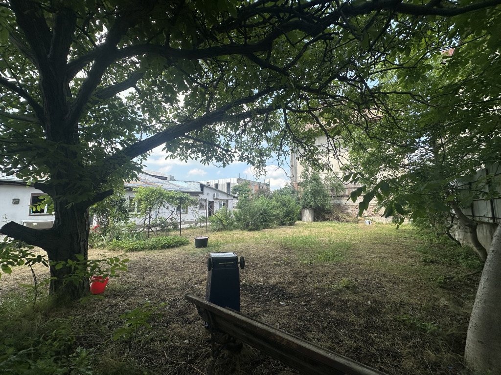 Proprietar casa si teren 670mp Voluntari-Metro