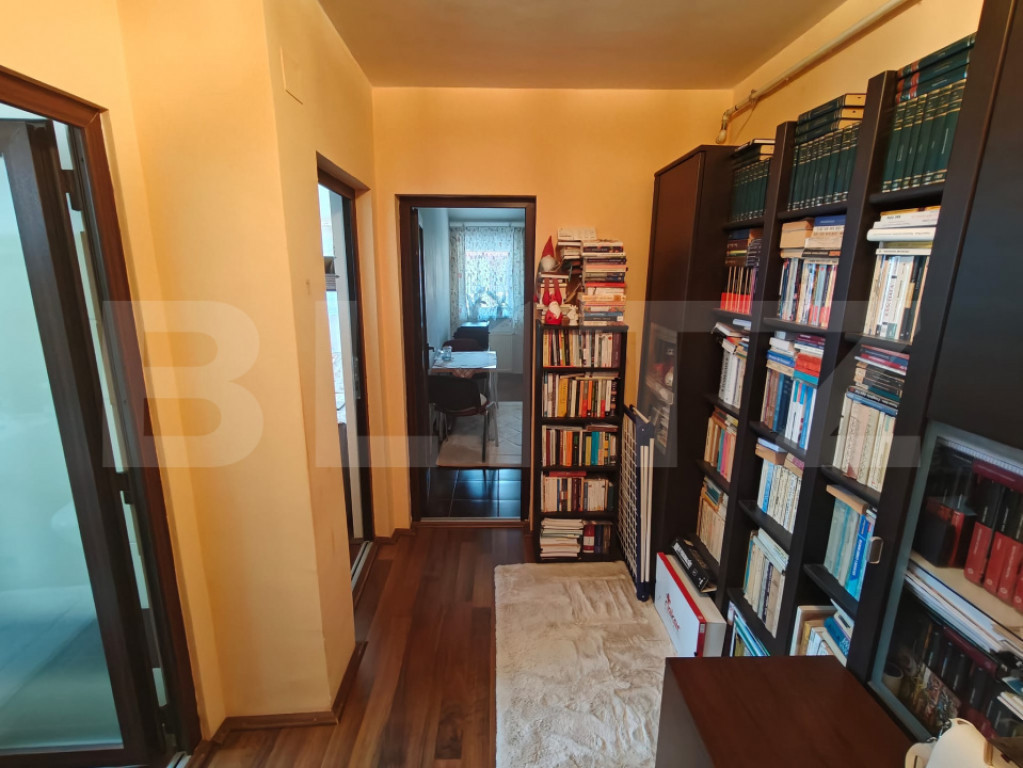 Apartament 1 camera, semidecomandat, Zona Cetatii