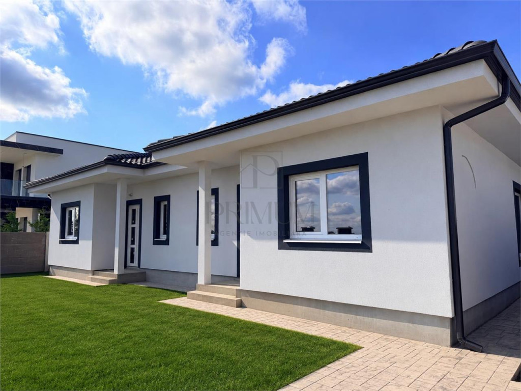 Duplex 3 camere - teren generos - compartimentare excelenta