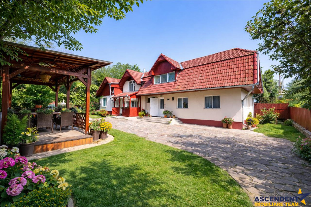 Casa primitoare in decor valoros, rodnic teren de 850mp, Ili