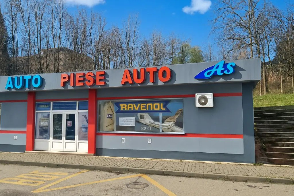 Spațiu Comercial de Închiriat – 106 mp, Zona OM, Hunedoara