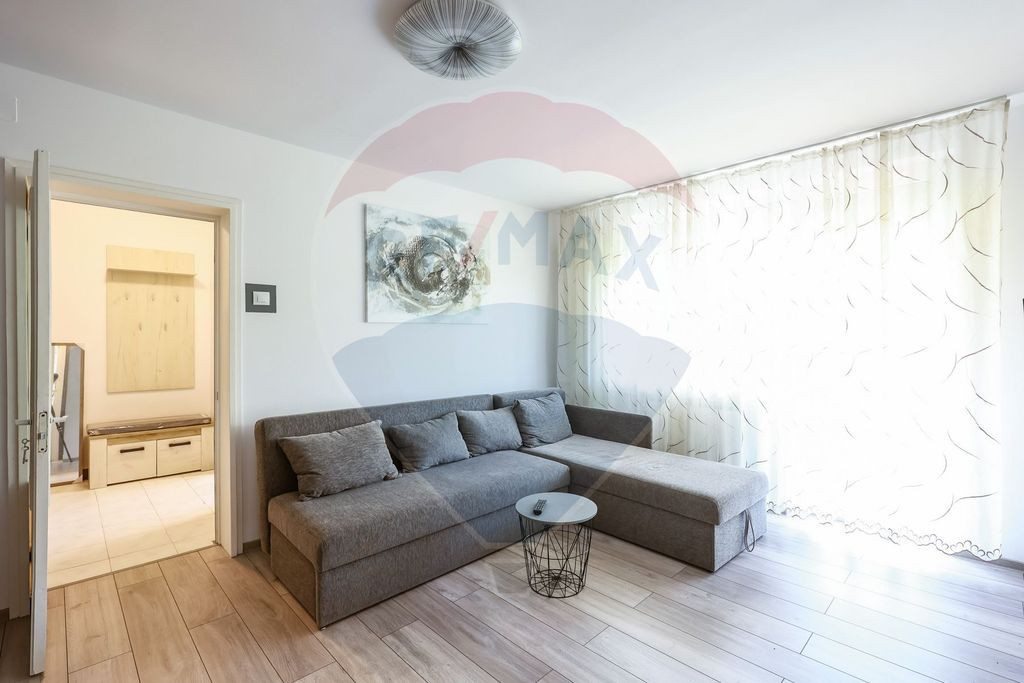 Apartament 2 camere, Aluminei, Rogerius, Oradea, de vânzare