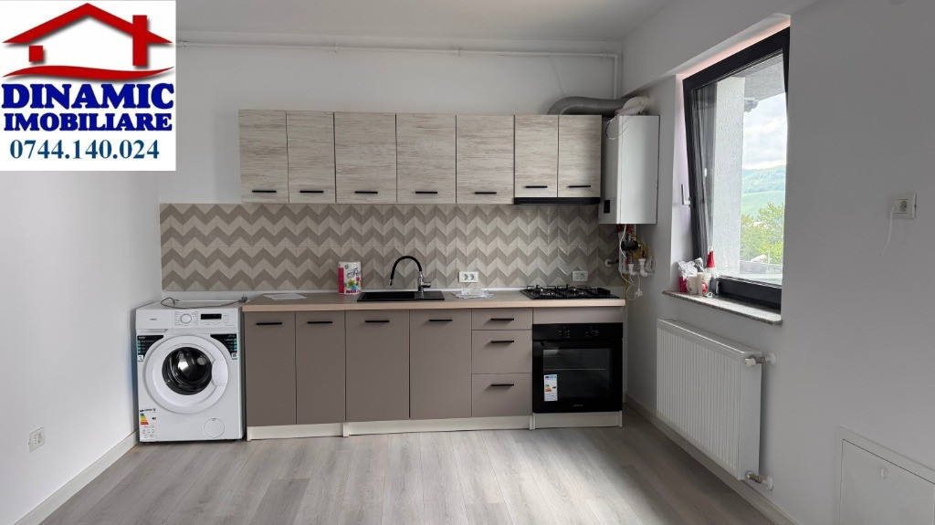 Ap 1 cameră–36 mp+balcon 4 mp–Str. Fermelor,300 Eur/lunar