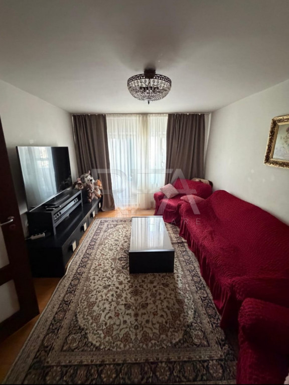 Apartament cu 3 camere in Giulesti-Crangasi, langa Bdul Cons